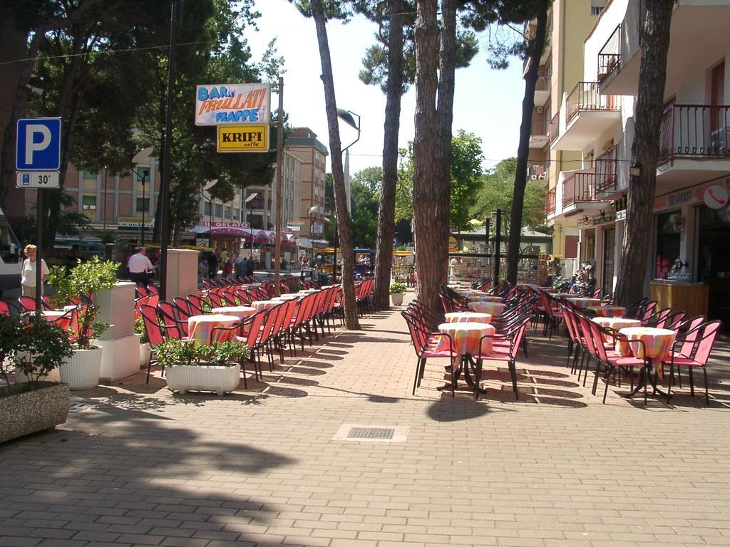 Residenza Holiday Llido Degli Estensi Exterior photo